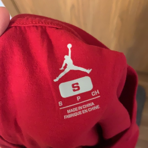 Red Air Jordan shirt - Picture 3 of 3